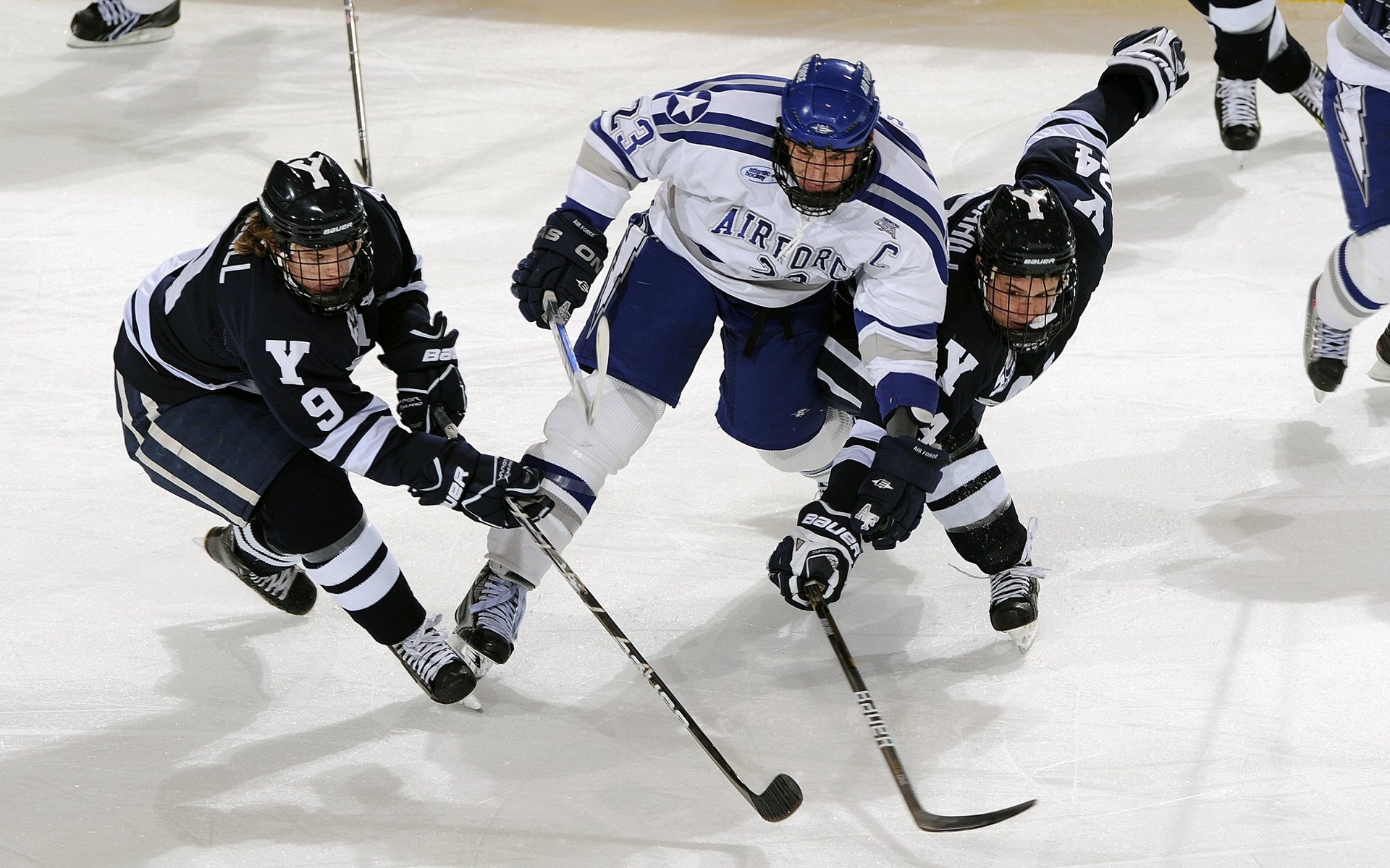 TES不断突破！梅西连续二十场比赛得分超过比赛规则变更上演精彩一战